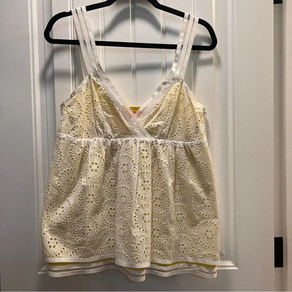 Cynthia Steffe White Eyelet Top. Size 12.‎